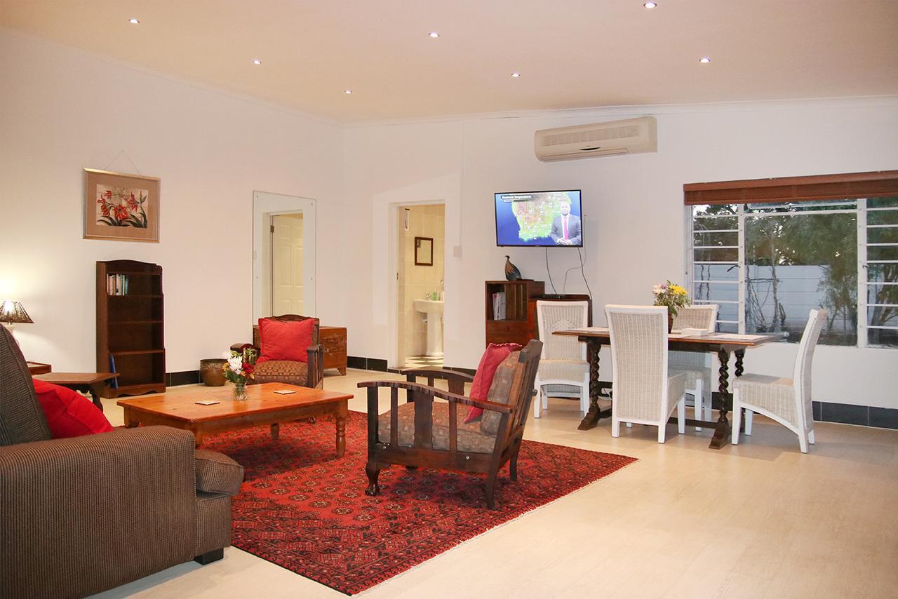 Spacious Garden Unit On Fordyce Port Elizabeth Esterno foto