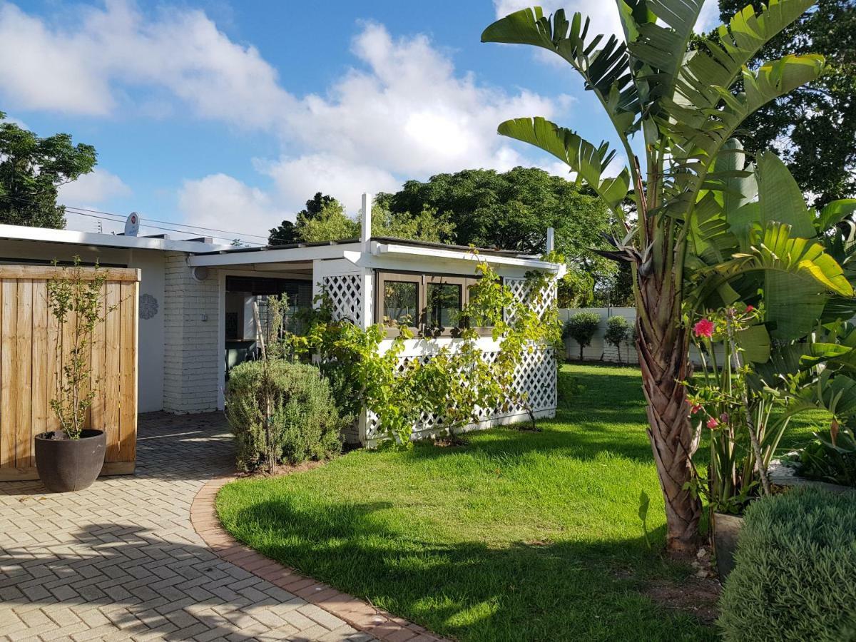Spacious Garden Unit On Fordyce Port Elizabeth Esterno foto